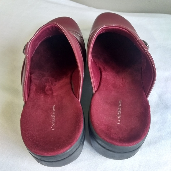 Croft & Barrow Maroon Pewter Clogs - Picture 5 of 7